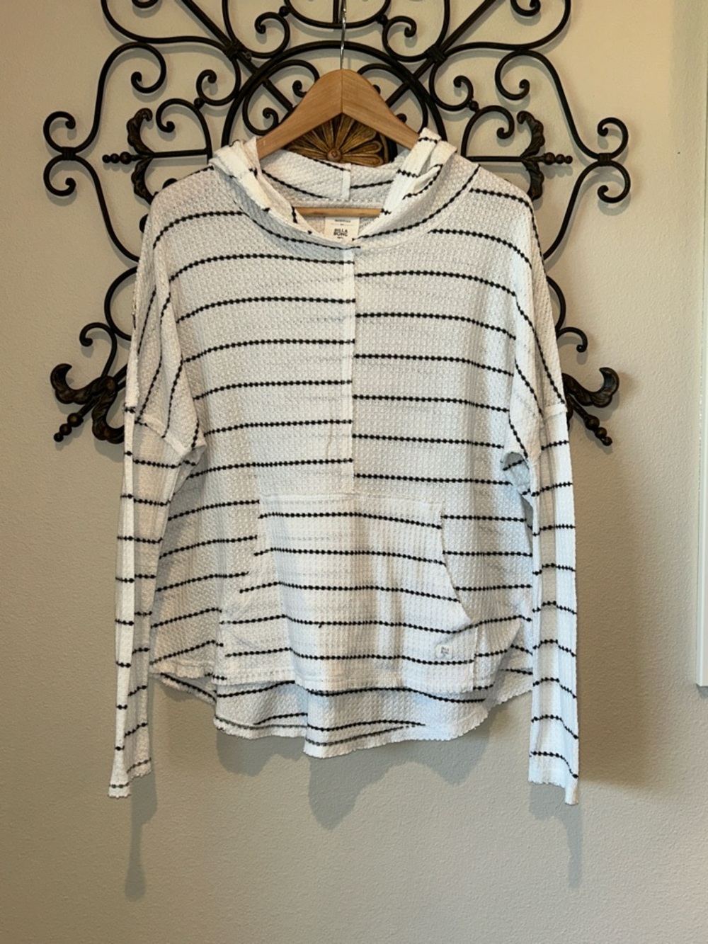 BILLABONG WAFFLE KNIT HOODED PULLOVER SIZE SMALL